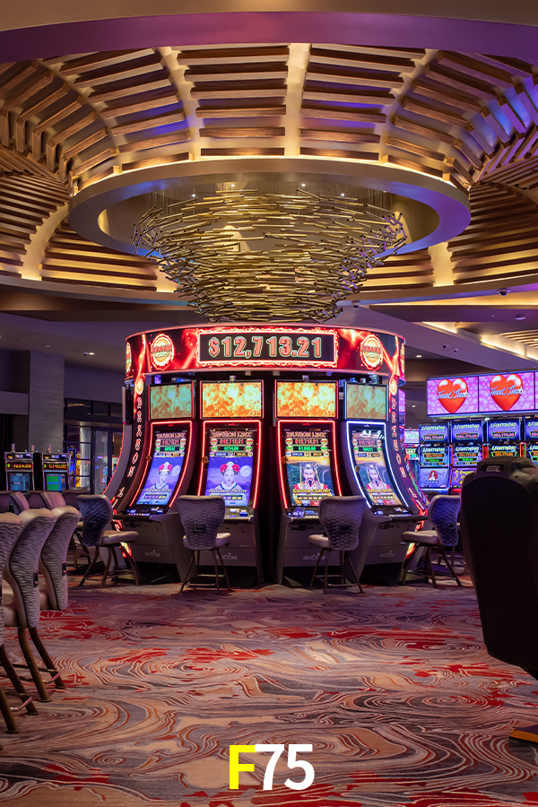 F75: Jogue Crash e Experimente Alta Recompensa Instantânea